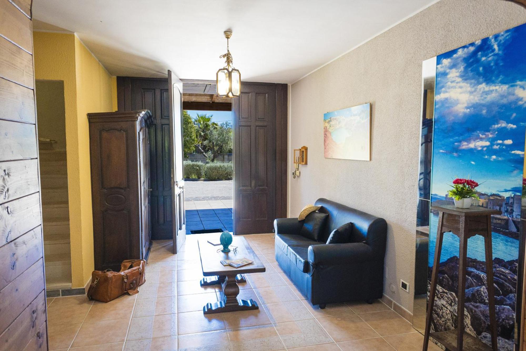 Villa El Capitano With Garden And Pool - Happy Rentals Muro Leccese Exterior photo